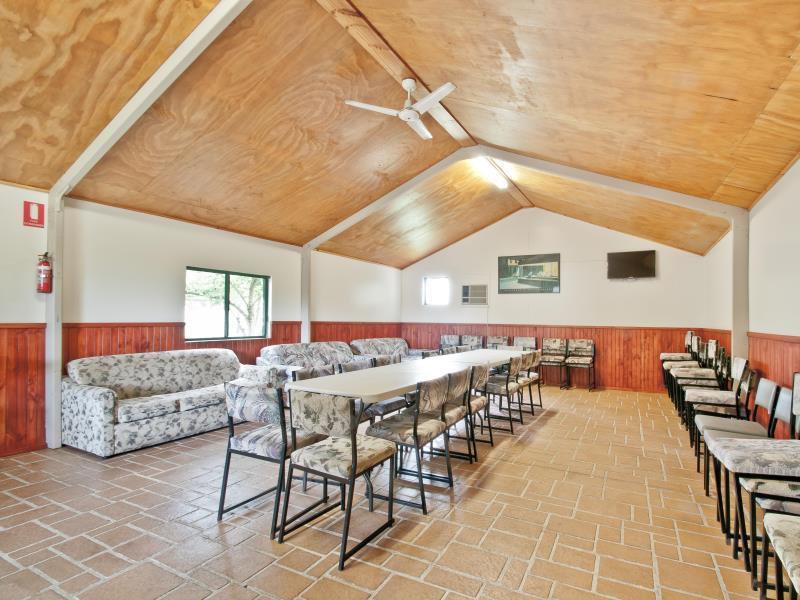 Warragul Gardens Holiday Park Εξωτερικό φωτογραφία