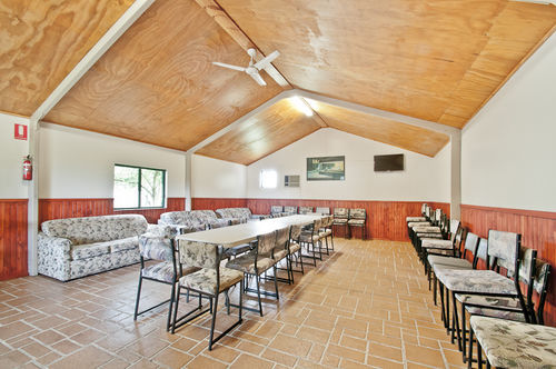 Warragul Gardens Holiday Park Εξωτερικό φωτογραφία