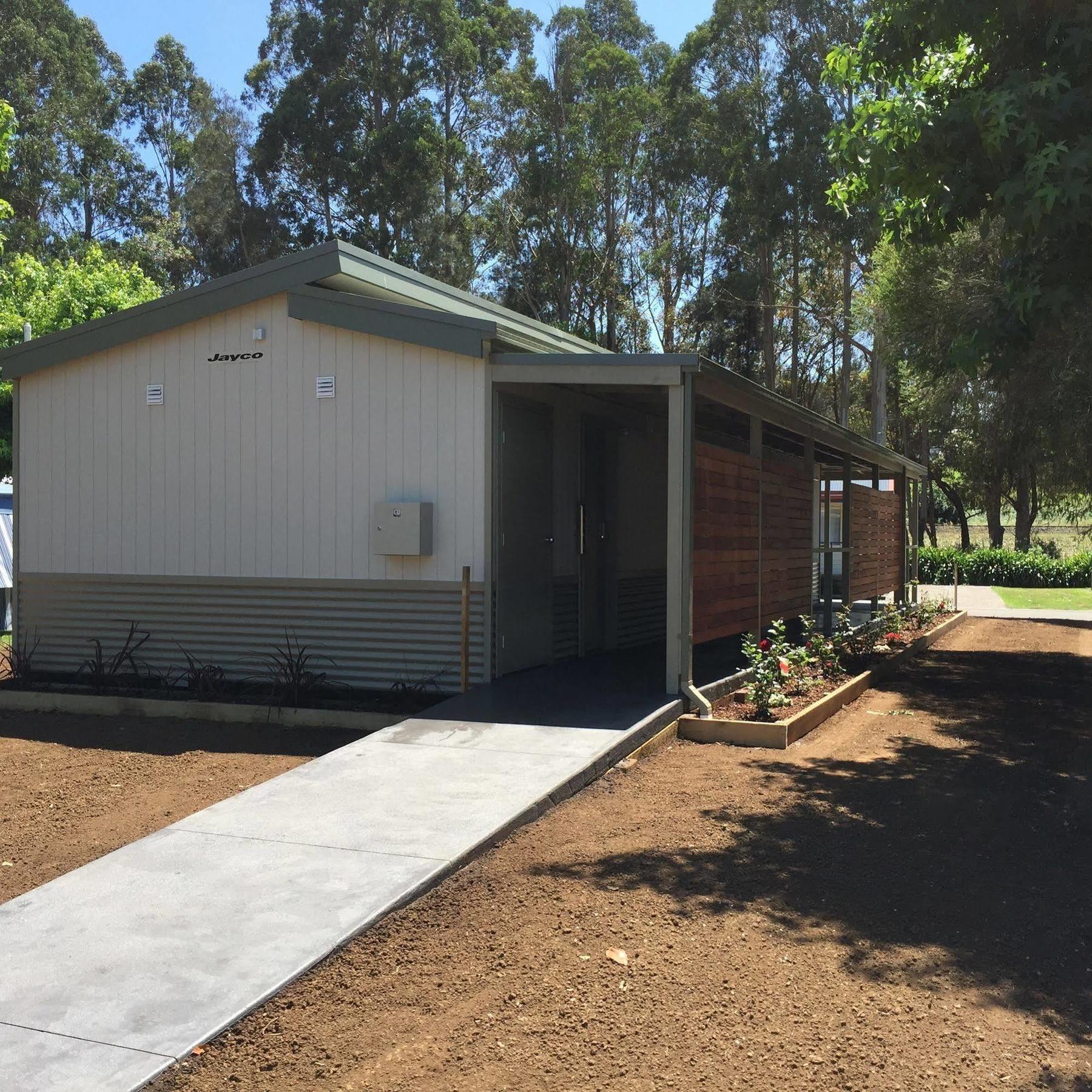 Warragul Gardens Holiday Park Εξωτερικό φωτογραφία